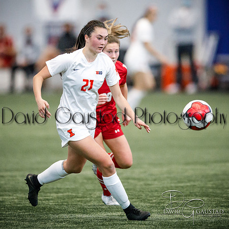 Wisconsin Women's Soccer Team vs Illinois Fighting Illini