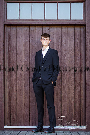Senior Pictures DeForest,  Madison, Waunakee,  Sun Prairie. Middleton, Lodi, Verona
