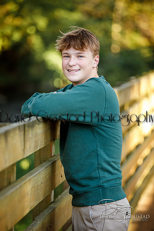Senior Pictures DeForest,  Madison, Waunakee,  Sun Prairie. Middleton, Lodi, Verona