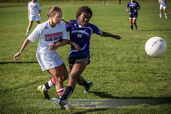 Pictures of UW-Madison Women's Club Soccer vs Northwestern Club Soccer