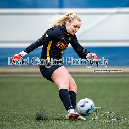 0M7A4327