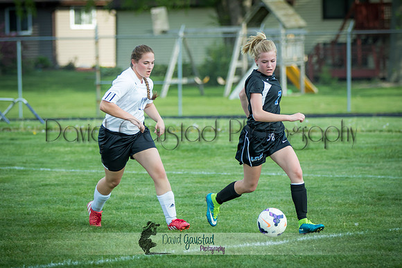 DeForest Girls JV Soccer vs Lodi on May 24th 2016
