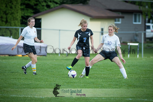DeForest Girls JV Soccer vs Lodi on May 24th 2016