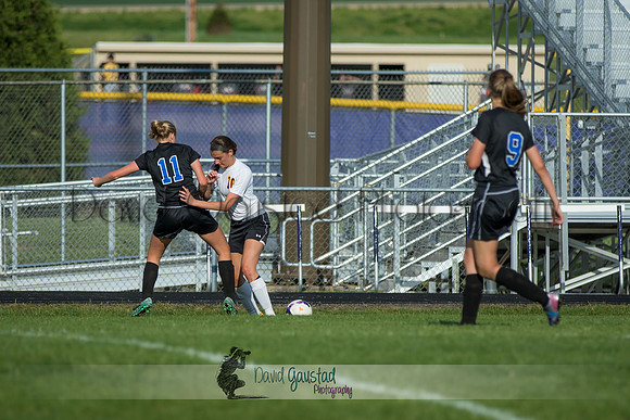 DeForest Girls JV Soccer vs Lodi on May 24th 2016