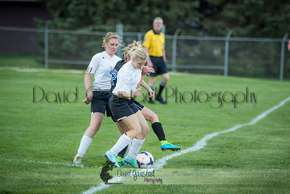 DeForest Girls JV Soccer vs Lodi on May 24th 2016