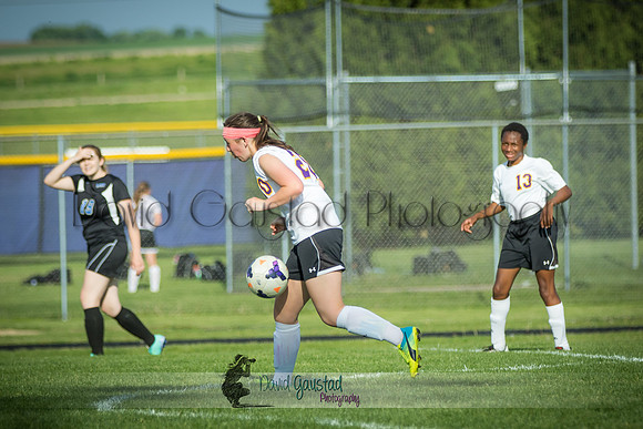 DeForest Girls JV Soccer vs Lodi on May 24th 2016