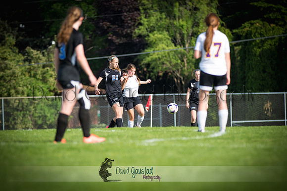 DeForest Girls JV Soccer vs Lodi on May 24th 2016