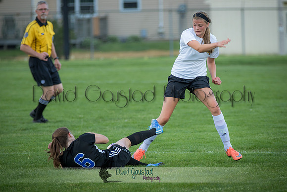 DeForest Girls JV Soccer vs Lodi on May 24th 2016