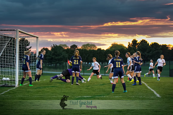 DeForest girls soccer 4K2A3907-3