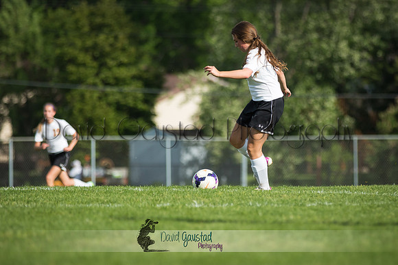 DeForest Girls JV Soccer vs Lodi on May 24th 2016