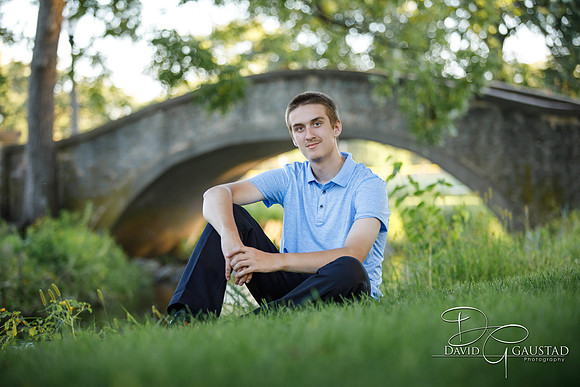 Senior Pictures DeForest, Madison, Waunakee, Sun Prairie, Middleton, Lodi, Verona