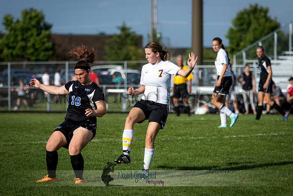 DeForest Girls JV Soccer vs Lodi on May 24th 2016