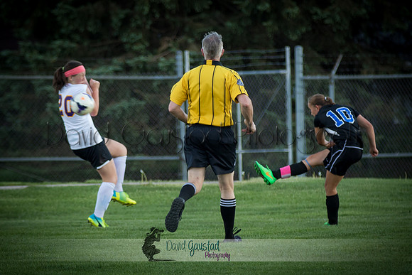 DeForest Girls JV Soccer vs Lodi on May 24th 2016