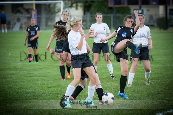 DeForest Girls JV Soccer vs Lodi on May 24th 2016