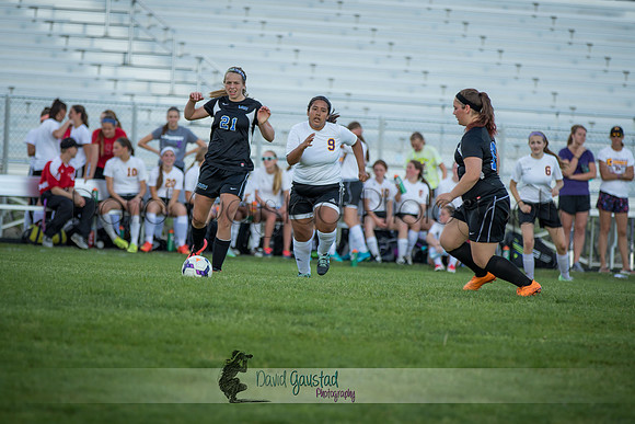 DeForest Girls JV Soccer vs Lodi on May 24th 2016
