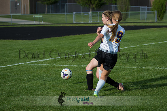 DeForest Girls JV Soccer vs Lodi on May 24th 2016