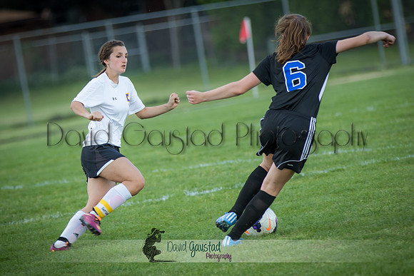 DeForest Girls JV Soccer vs Lodi on May 24th 2016