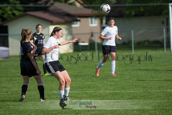 DeForest Girls JV Soccer vs Lodi on May 24th 2016