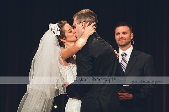 Wedding Photographer Madison Waunakee
