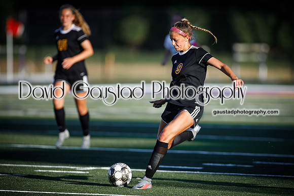DeForest Girls Varsity Soccer vs Monona Grove 2021