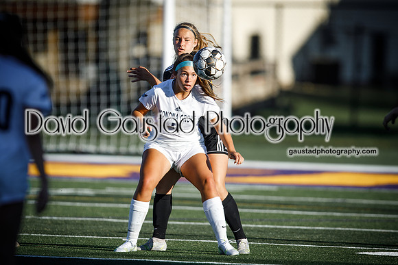 DeForest Girls Varsity Soccer vs Monona Grove 2021
