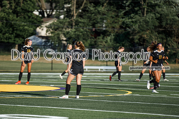 DeForest Girls Varsity Soccer vs Monona Grove 2021