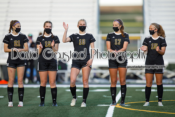 DeForest Girls Varsity Soccer vs Monona Grove May 2021