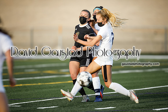 DeForest Girls Varsity Soccer vs Monona Grove May 2021