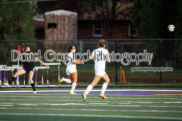 DeForest Girls Varsity Soccer vs Monona Grove May 2021
