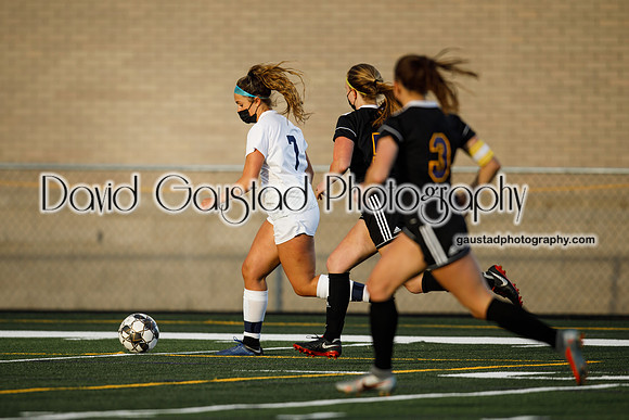 DeForest Girls Varsity Soccer vs Monona Grove May 2021