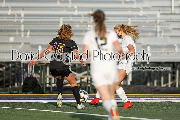 DeForest Girls Varsity Soccer vs Monona Grove May 2021