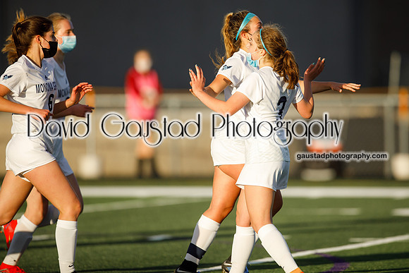 DeForest Girls Varsity Soccer vs Monona Grove May 2021