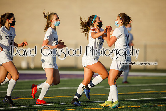 DeForest Girls Varsity Soccer vs Monona Grove May 2021