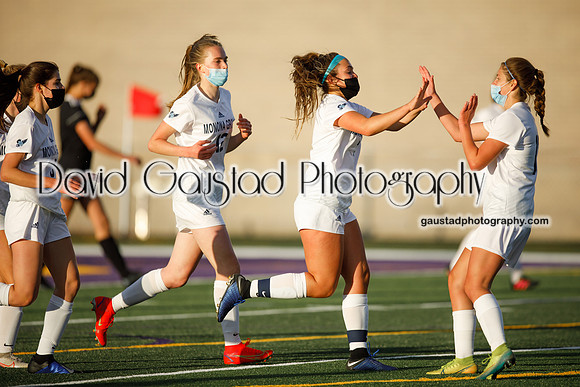 DeForest Girls Varsity Soccer vs Monona Grove May 2021