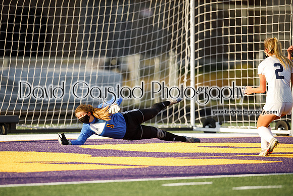 DeForest Girls Varsity Soccer vs Monona Grove May 2021