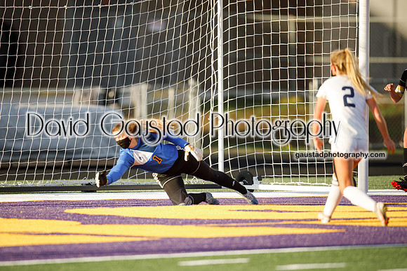DeForest Girls Varsity Soccer vs Monona Grove May 2021