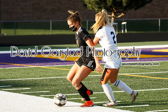DeForest Girls Varsity Soccer vs Monona Grove May 2021