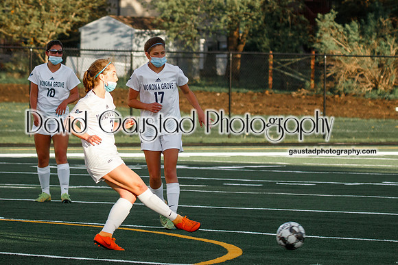 DeForest Girls Varsity Soccer vs Monona Grove May 2021