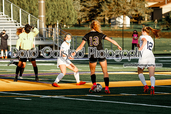 DeForest Girls Varsity Soccer vs Monona Grove May 2021