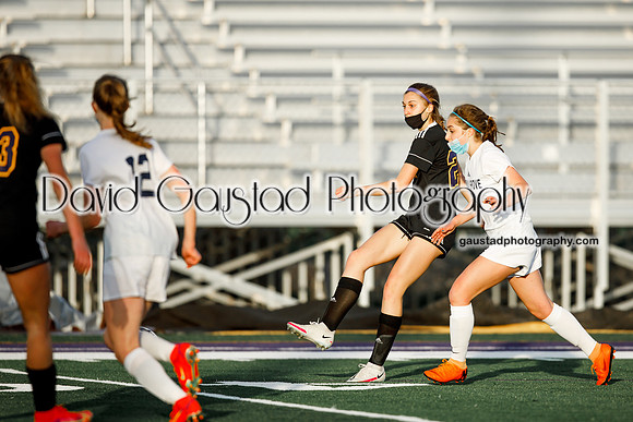 DeForest Girls Varsity Soccer vs Monona Grove May 2021