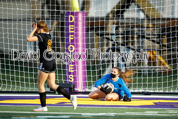 DeForest Girls Varsity Soccer vs Monona Grove May 2021