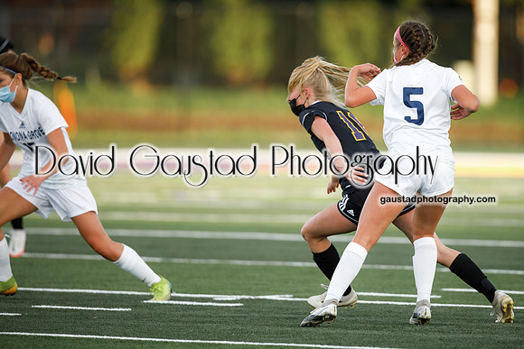 DeForest Girls Varsity Soccer vs Monona Grove May 2021