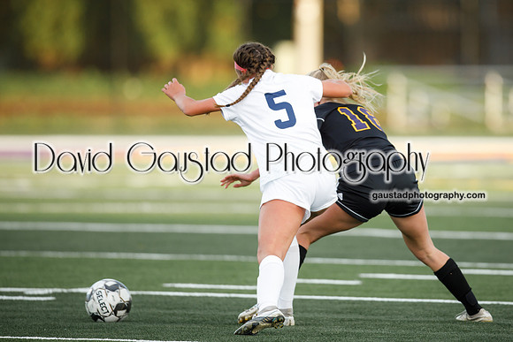 DeForest Girls Varsity Soccer vs Monona Grove May 2021
