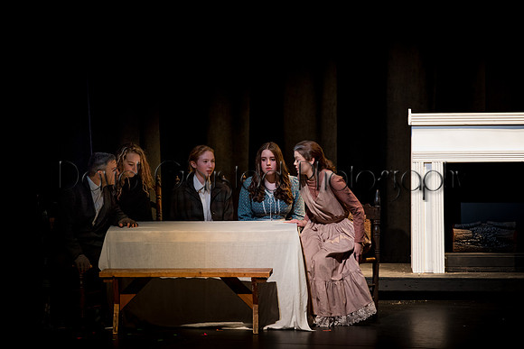 DeForest Area High School Drama Club - A Christmas Carol 2017