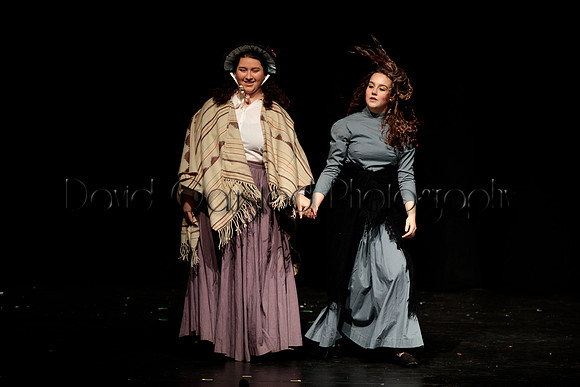 DeForest Area High School Drama Club - A Christmas Carol 2017