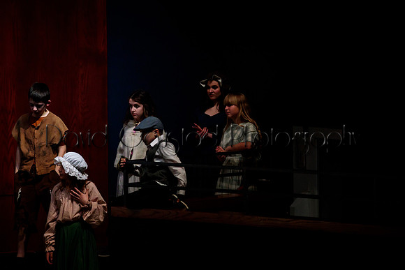 DeForest Area High School Drama Club - A Christmas Carol 2017