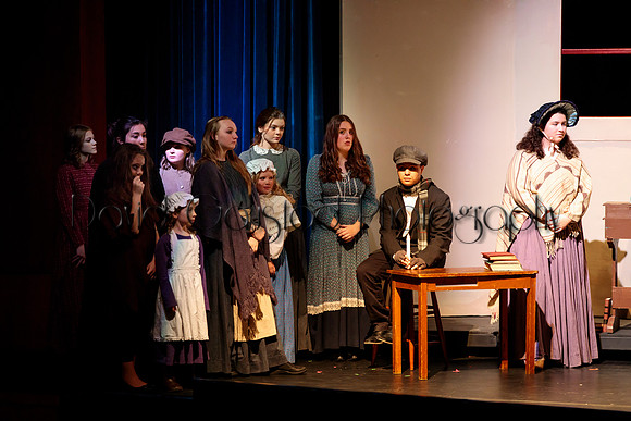 DeForest Area High School Drama Club - A Christmas Carol 2017