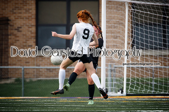 DeForest Area High School Girl's Soccer vs Sauk Prairie