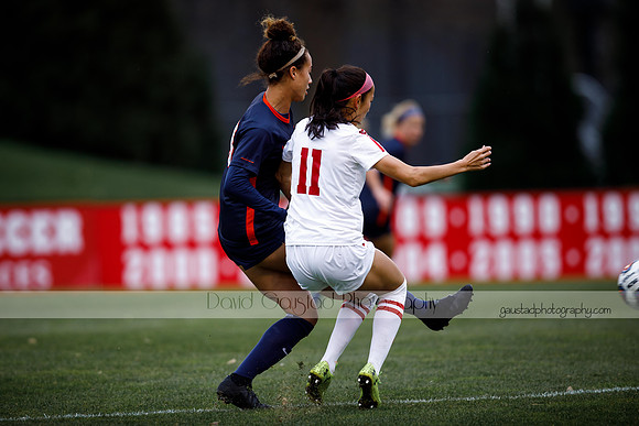 Wisconsin Women's Soccer Team vs. Illinois