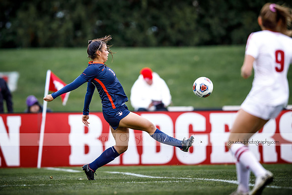 Wisconsin Women's Soccer Team vs. Illinois